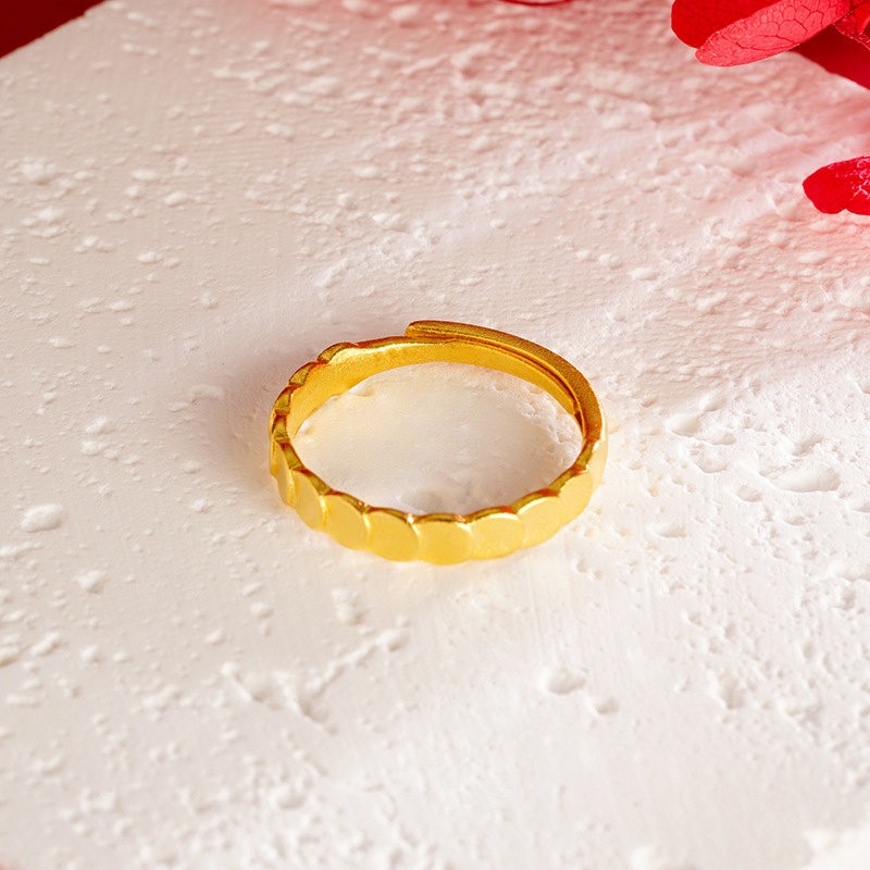 Anillo de panal boca abierta Vietnam arena oro estilo fresco de las mujeres todo-fósforo joyería de moda Pequeño Libro Rojo mismo estilo fábrica al por mayor