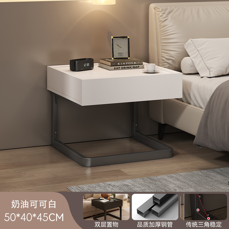 Mesa de cabecera lujosa alta sensación de hotel gabinete de almacenamiento pequeño sentido de diseño creativo de nicho estante alternativa artefacto