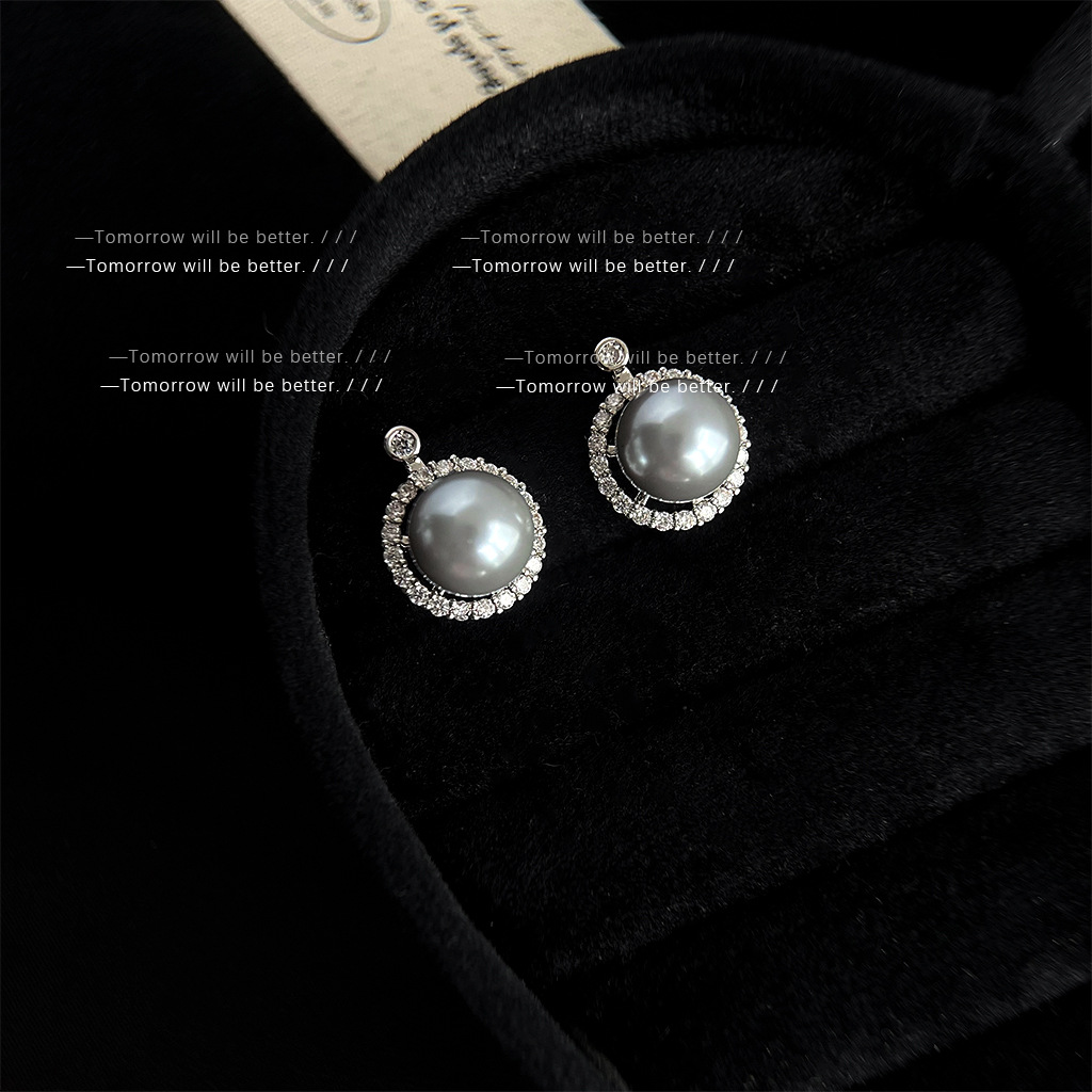 耳语-恢复的_0002_组 1 拷贝 3.jpg