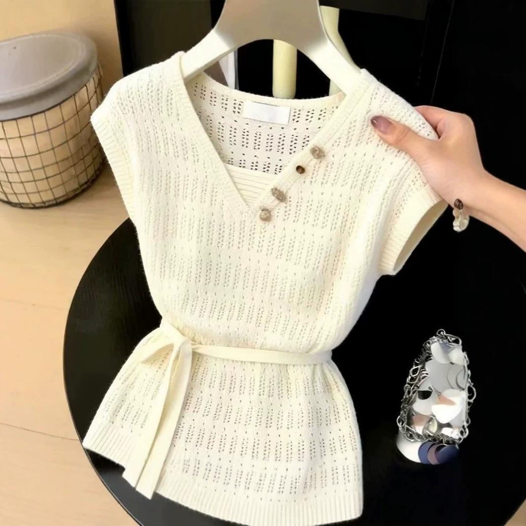 Áo thun nữ cổ chữ V phong cách Pháp, kiểu dáng ôm vừa vặn — màu mơ chi tiết 3