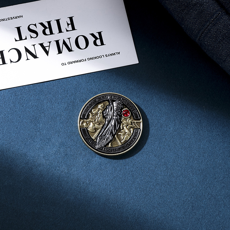 Love and Deep Space Peripheral Feather Dragon Eye Qin Che Decision-Making Coin Lucky Coin Wishing Coin Two-Dimensional Commemorative Coin Gift
