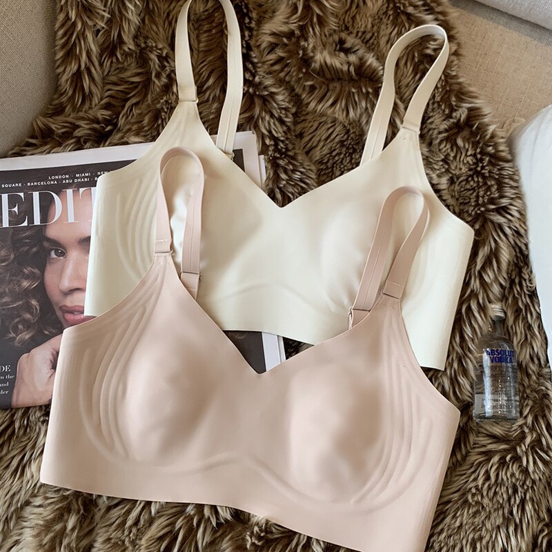 Red latex soft support seamless underwear rabbit ears big chest small chest jelly lifting shaping anti-sagging bra