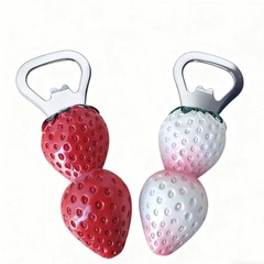 3d立体新款水果可爱白色草莓红色草莓开瓶器冰箱贴