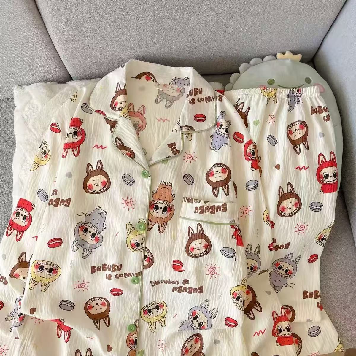 Cartoon al por mayor transfronterizo nubes de algodón pantalones de manga larga pijamas cardigans dulces de alto valor de ropa de hogar conjunto de ropa exterior