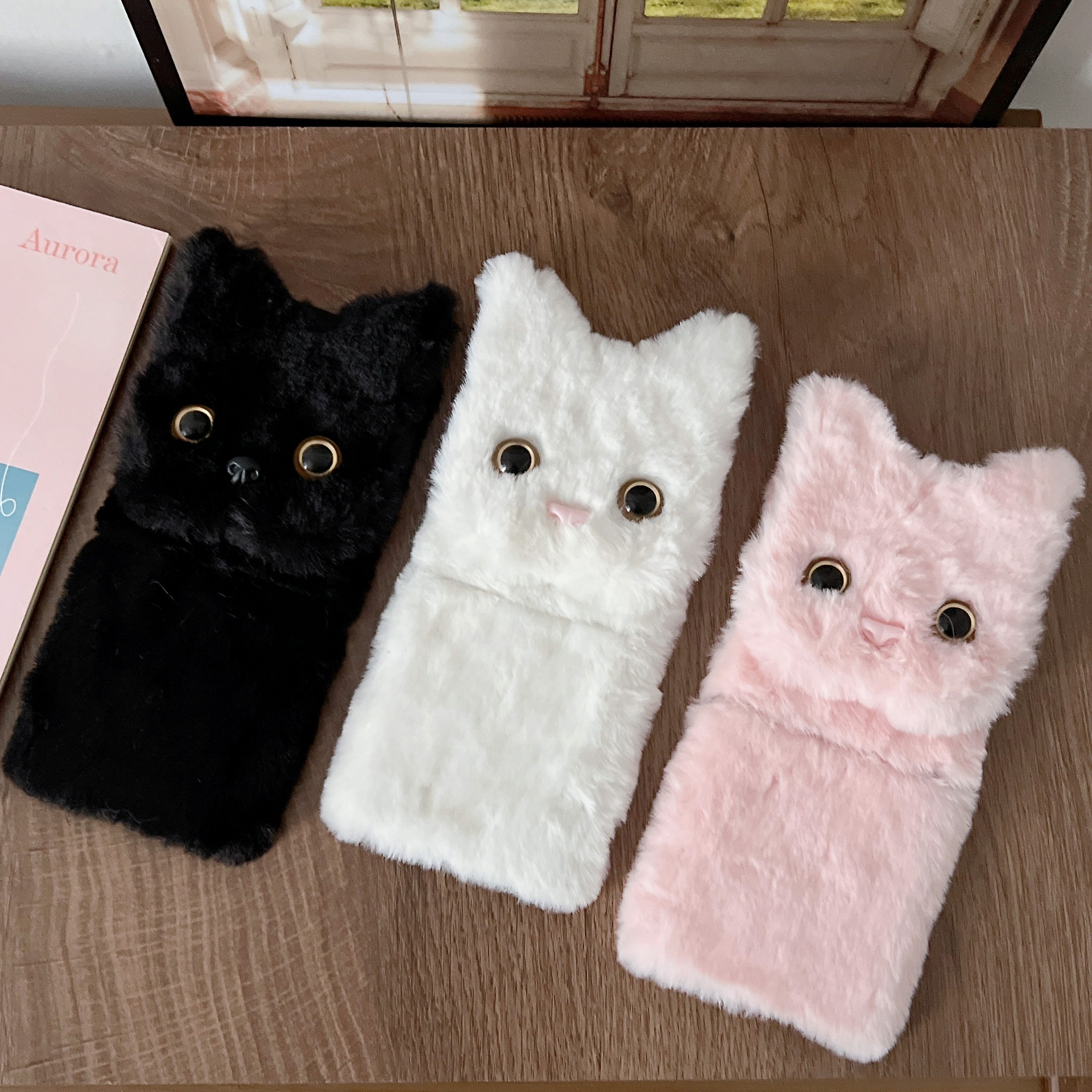 Suitable for Samsung zflip4 3D Cat ZFLIP3 zflip1/2 Plush Folding Phone Case_voghion.com