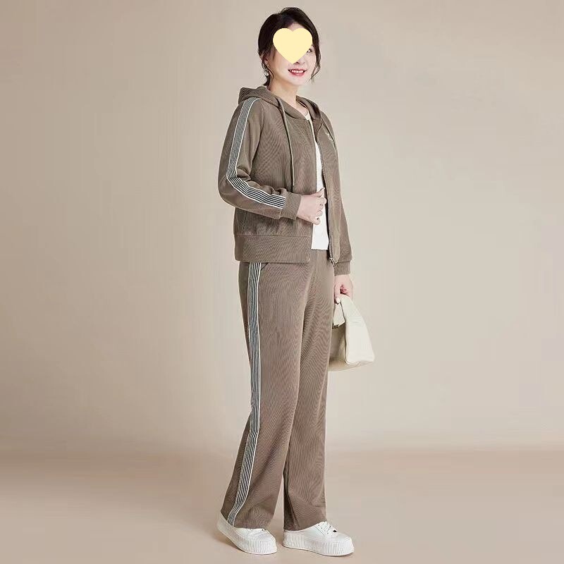 春爆款妈妈秋装洋气运动服套装女2025大码中老年外套中年妈妈上衣|undefined