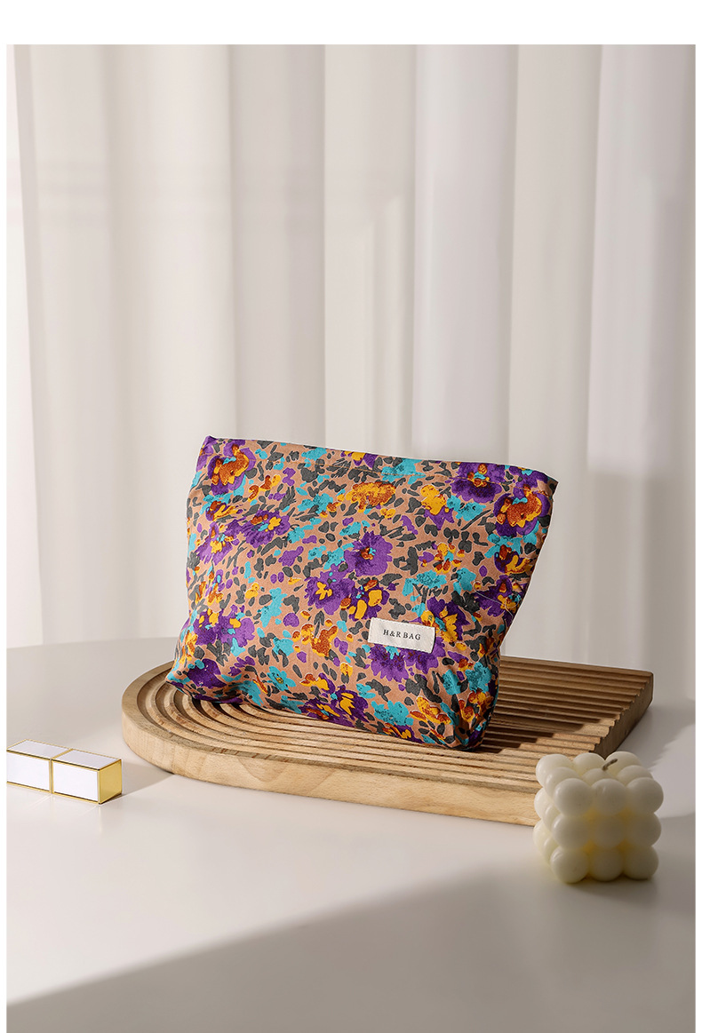Canvas Flower Square Clutches display picture 10