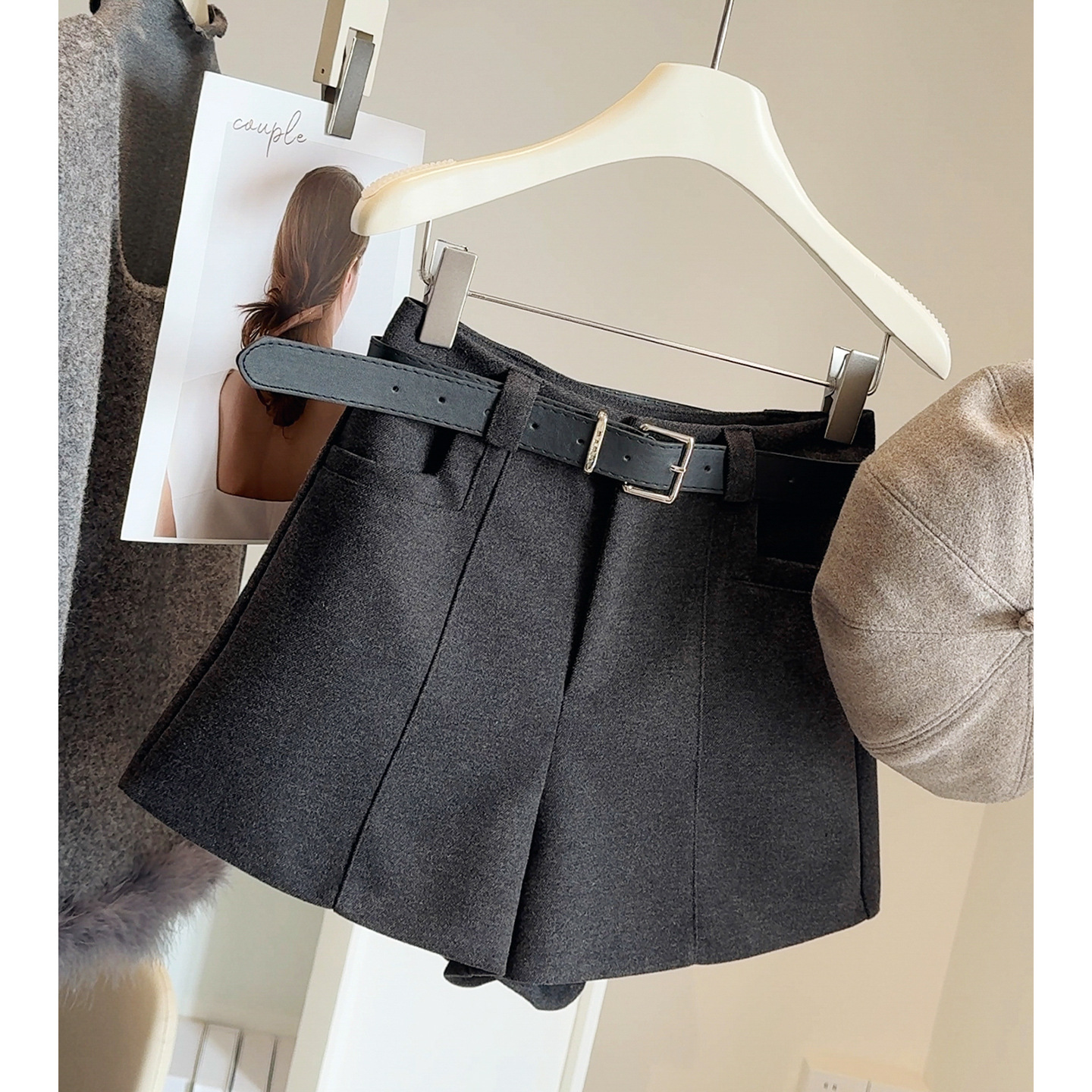 高腰a字西装毛呢短裤女2025冬季韩版百搭显瘦休闲阔腿靴裤配皮带