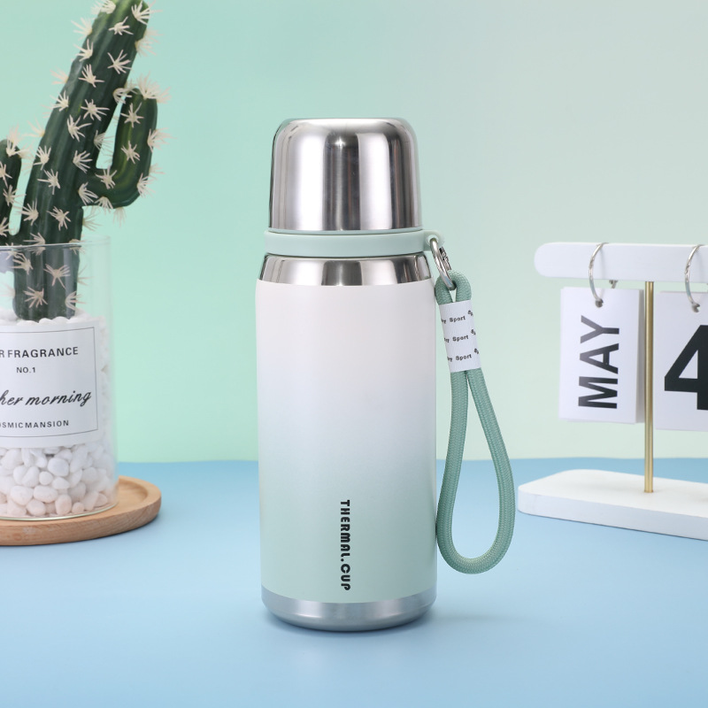 Nuevo automóvil portátil al aire libre taza de agua deportiva personalizada de alto valor 316 taza de aislamiento de acero inoxidable gran capacidad