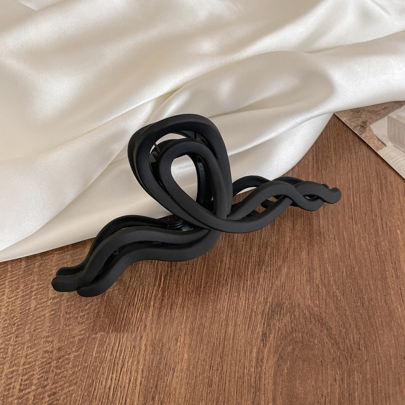 Clip de agarre de color café de alta calidad, horquilla grande, mujer 2024, nuevo estilo, volumen de cabello en la parte posterior de la cabeza, clip de tiburón, tocado, horquilla