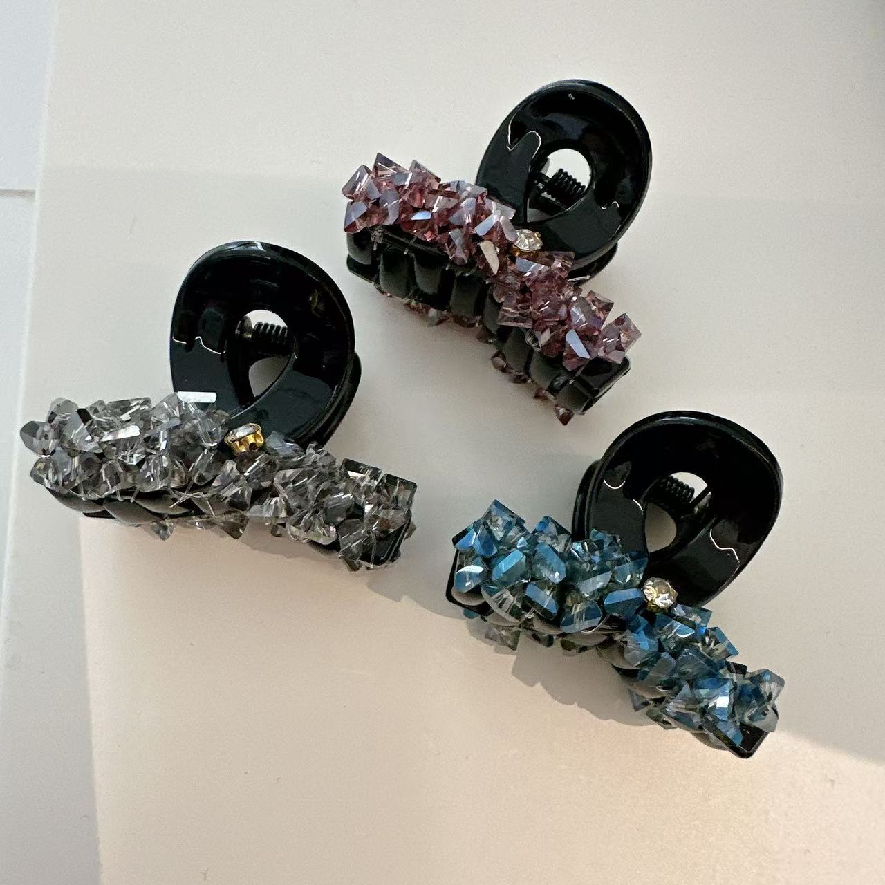 Fermaglio per capelli elegante stellato con perline accessorio donna_voghion.com