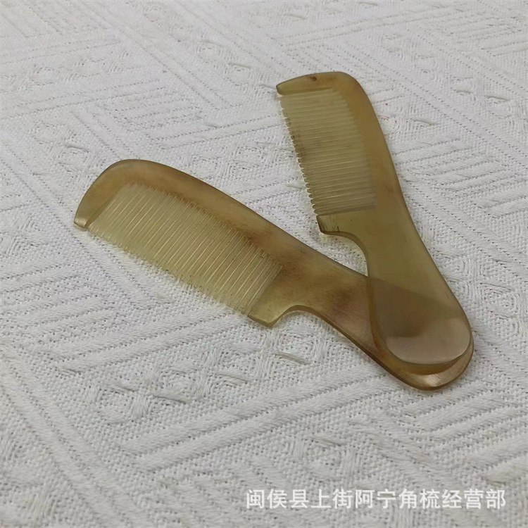 Goat Horn Comb 13cm Medium Handle Comb Natural Yang Jiao Gua Sha Comb for Hair Care and Scalp Massage key features