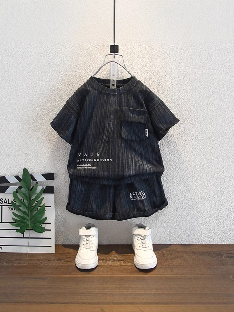 Conjunto de camiseta de manga corta de verano para niños 7989, nuevo estilo 2026 para niños pequeños y medianos, pantalones cortos de verano para niños, conjunto de dos piezas para niños