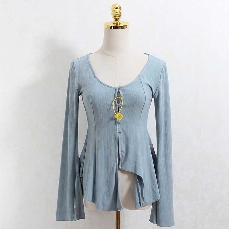 Белый синий