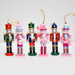 ヨーロッパの新しいくるみ割り人形のピンクのキャンディー工芸品のクリスマスの祝日の装飾品のペンダント