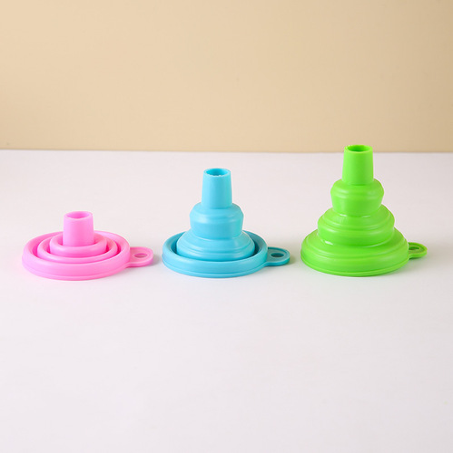 Creative foldable mini retractable funnel kitchen supplies silicone funnel household liquid dispensing oil funnel oil jug funnel