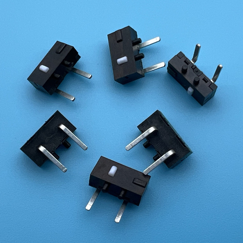 기둥이 있는 3.5H 왼쪽 곡선 다리