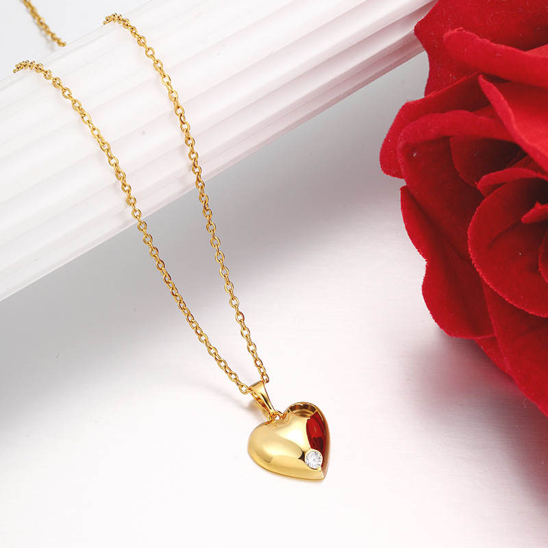Collar con Colgante de Diseño Simple y Personalizado con Gema Artificial en Forma de Corazón de Xuping, Nueva Moda