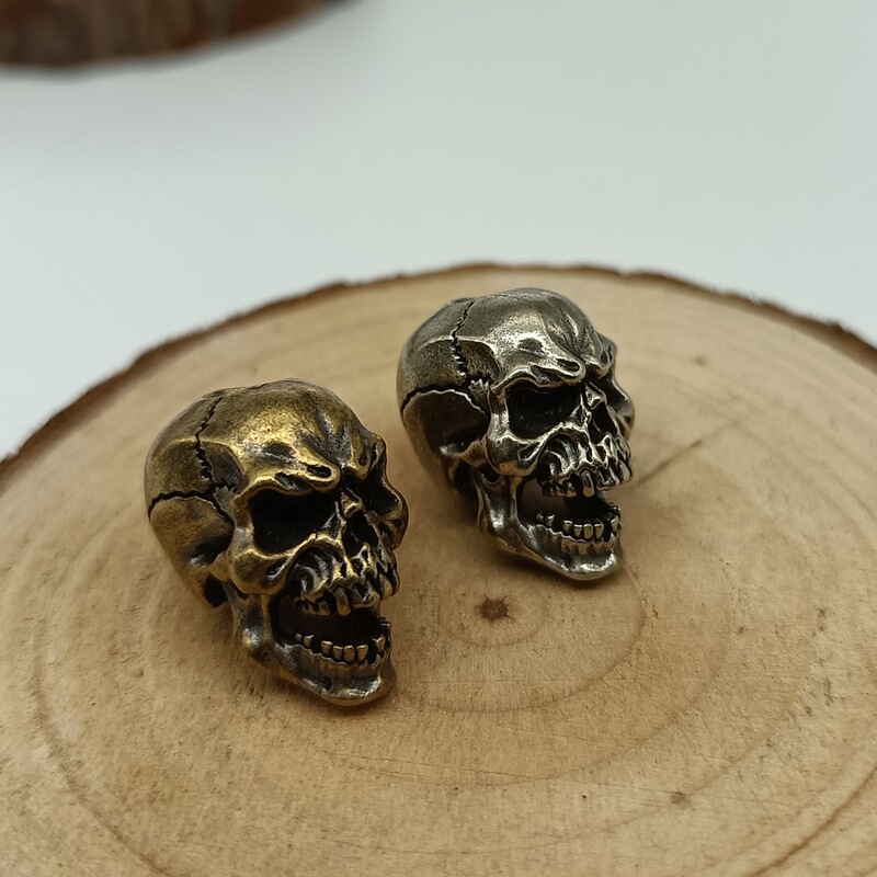 Skull knife pendant EDC umbrella rope pendant flashlight pendant key chain pendant DIY Skull knife pendant EDC umbrella rope pendant flashlight pendant key chain pendant DIY