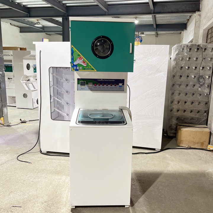 계약금 1,800원을 지불하셨고, 잔금 3,000원을 지불하셨으며, 상품 확인 후 결제하실 예정입니다.