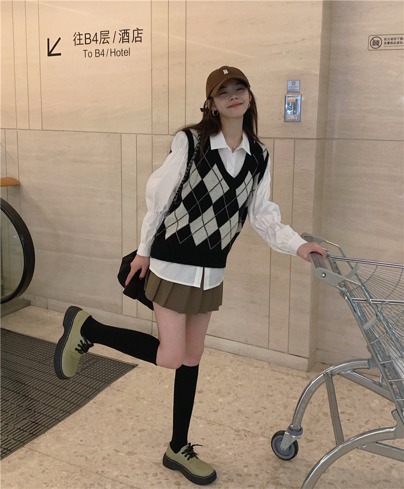 Rhombus chaleco suéter nicho chaleco primavera y otoño 2024 nuevo Popular Superior de las mujeres apiladas suéter exterior