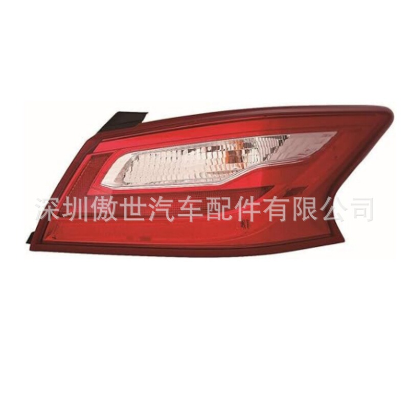 Suitable for Nissan altima car 2016 2017 left driver tail light tail light rear light