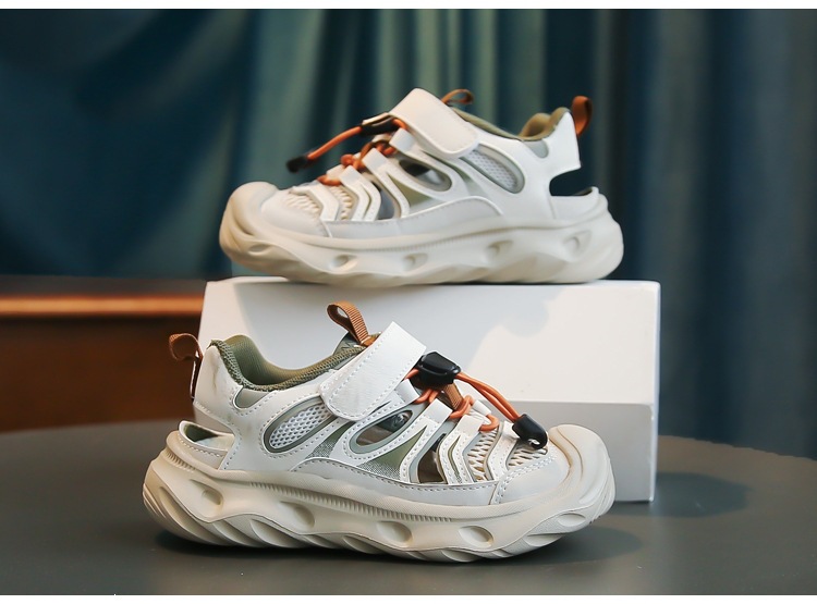 Lightweight Breathable Childrens Sandals Closed Toe Beach Shoes_voghion.com
