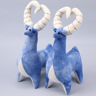 Wholesale blue dyed doll ethnic style blue fabric handmade sewing decoration tie dyed lamb love sheep lamb