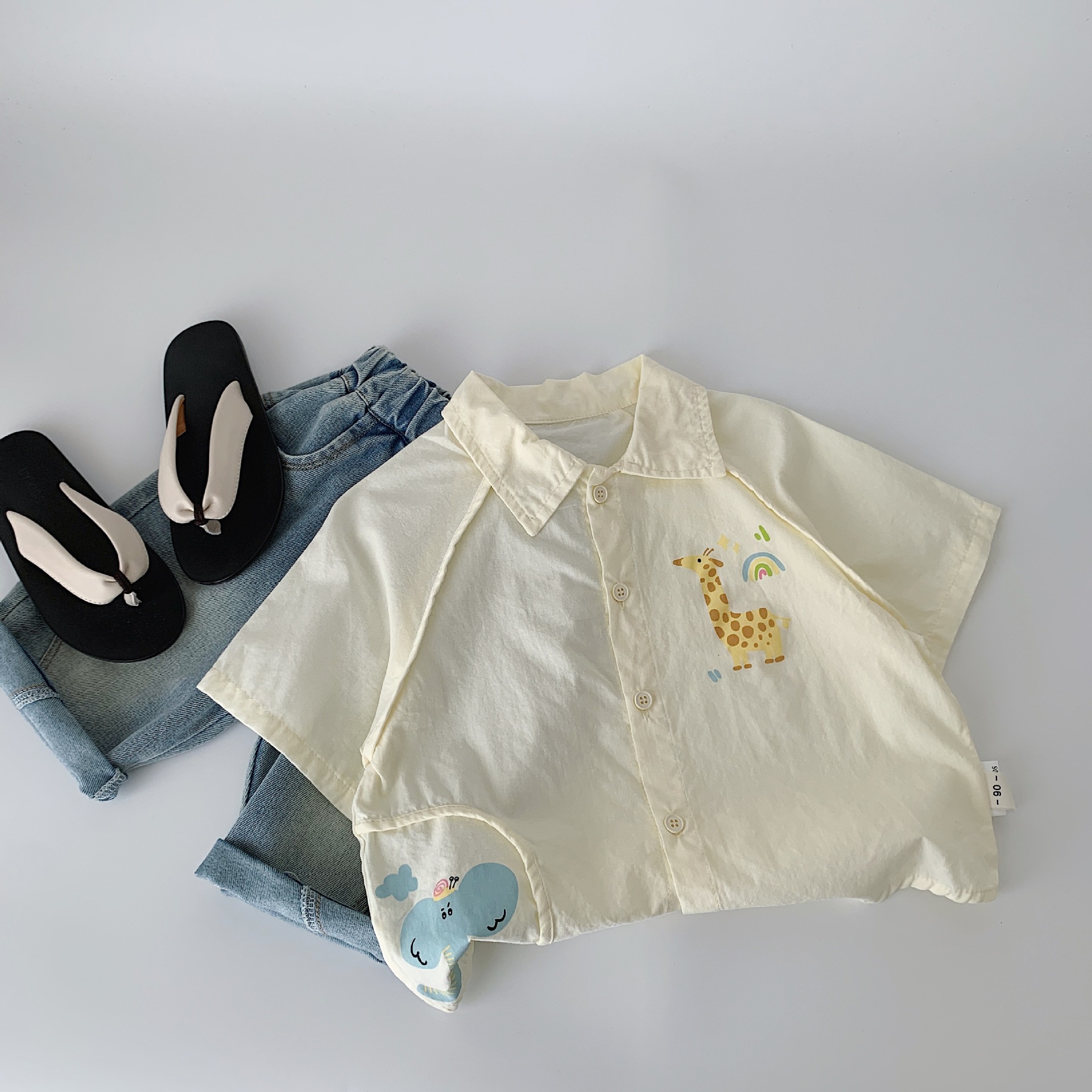 [Oferta especial todos los días 23.99] Camisa para niños Maibao estilo de verano para hombres y mujeres coreanos camisa de manga corta de dibujos animados para bebés marea