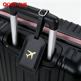 易拉得/扣;证件卡、挂绳;其他垂钓用品