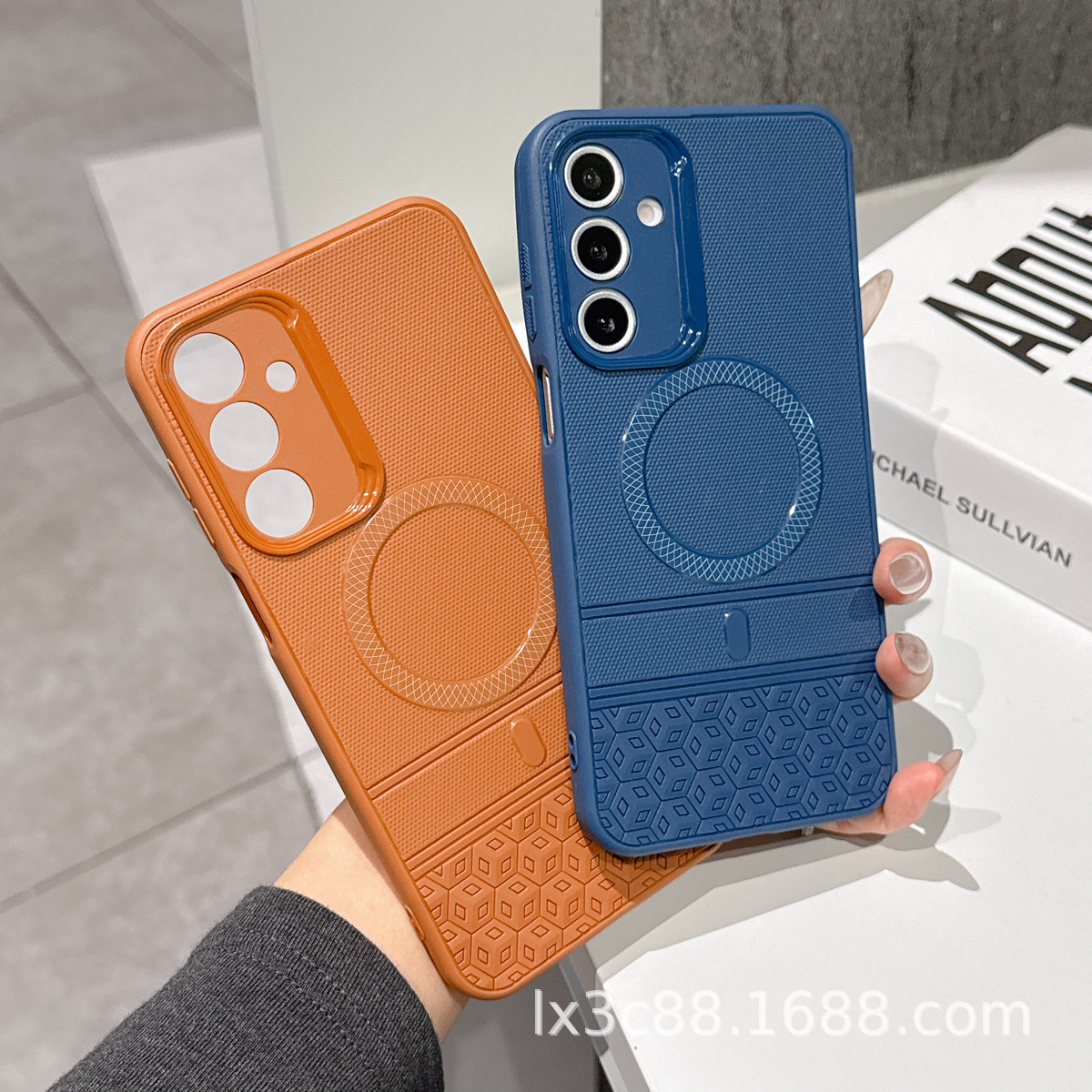 适用Tecno Spark4/5/6/7/8 Go Camon12/15/16/17双色仿磁吸魔方壳