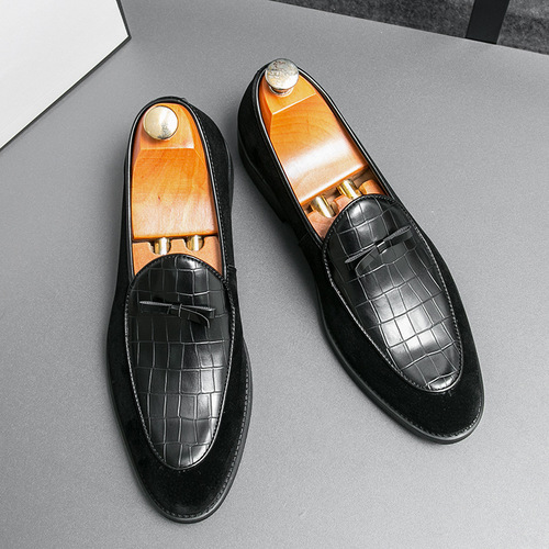 British Le Men's Business Casual Dress Small Leather Shoes Embossed Hair Stylist Leafs Shoes