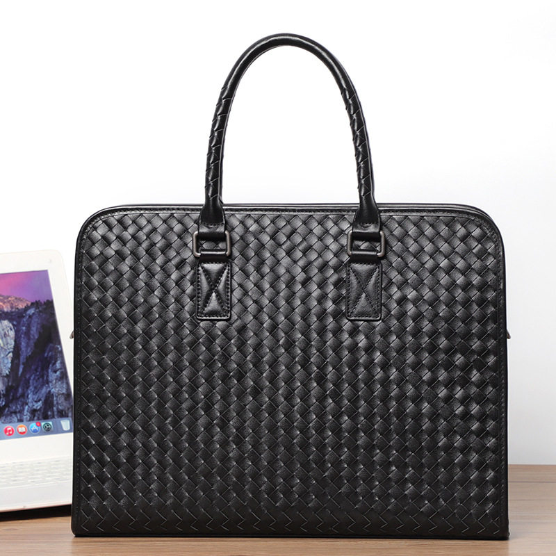 Túi xách nam da bò thật dệt tay cao cấp 40×13×29 cm, túi đeo vai công sở — Màu đen