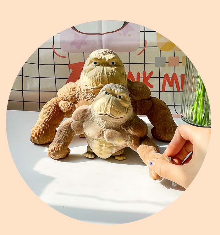 Gorilla Toy Image 7
