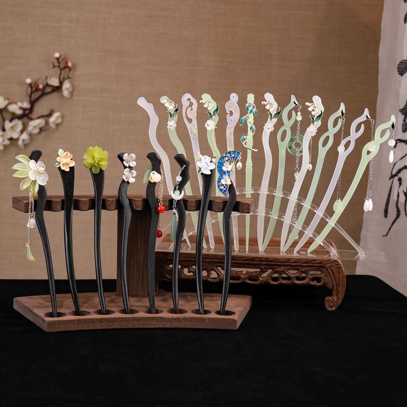 Nueva horquilla china 2025 nuevo estilo estilo antiguo horquilla mujer falda de cara de caballo de alta calidad estilo nacional horquilla de madera paso a paso horquilla tocado