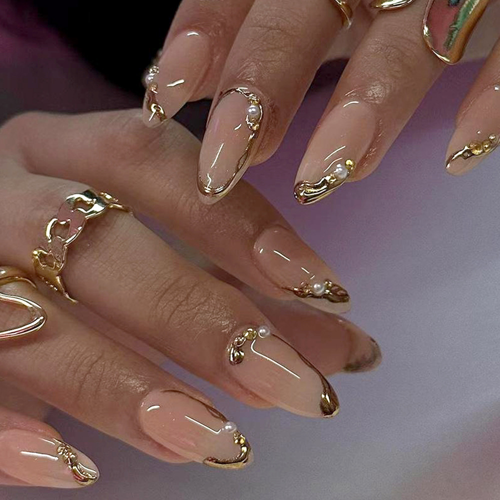 Uñas postizas en relieve maravillosas tridimensionales en 3D, uñas cortas explosivas de alta gama, uñas de diamantes dorados de gran venta