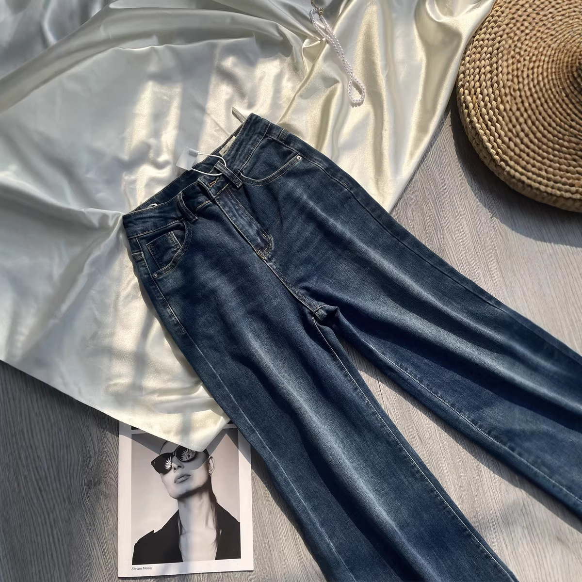 Women's High-Waisted Stretchy Flared Jeans That Don'T Hug the Legs, Slimming and Drapey, Retro Wide-Leg Slightly Flared Jeans