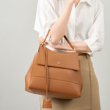 皮质大容量托特包2025新款百搭小众高级感女上班族通勤女士手提包