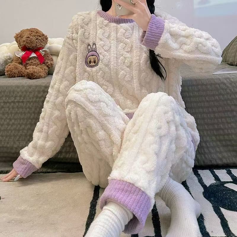 Pijama de mujer de franela y coralina, conjunto cálido y suave para otoño e invierno, moda femenina, venta directa de fábrica