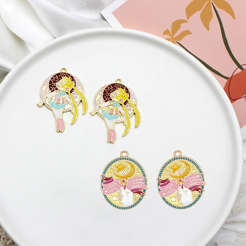 Металлическая подвеска-талисман Sailor Moon S1, сплав с эмалью, легкая, 10 вариантов дизайна