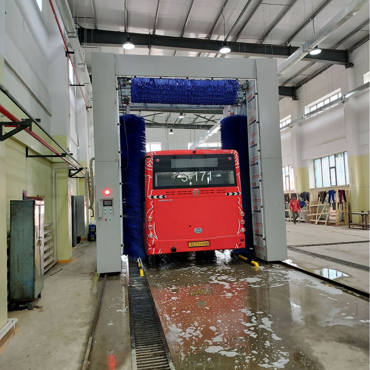 Transfronterizos fabricantes de lavadoras inteligentes autobús camión autobús automático equipo de lavado de automóviles de computadora vehículos grandes