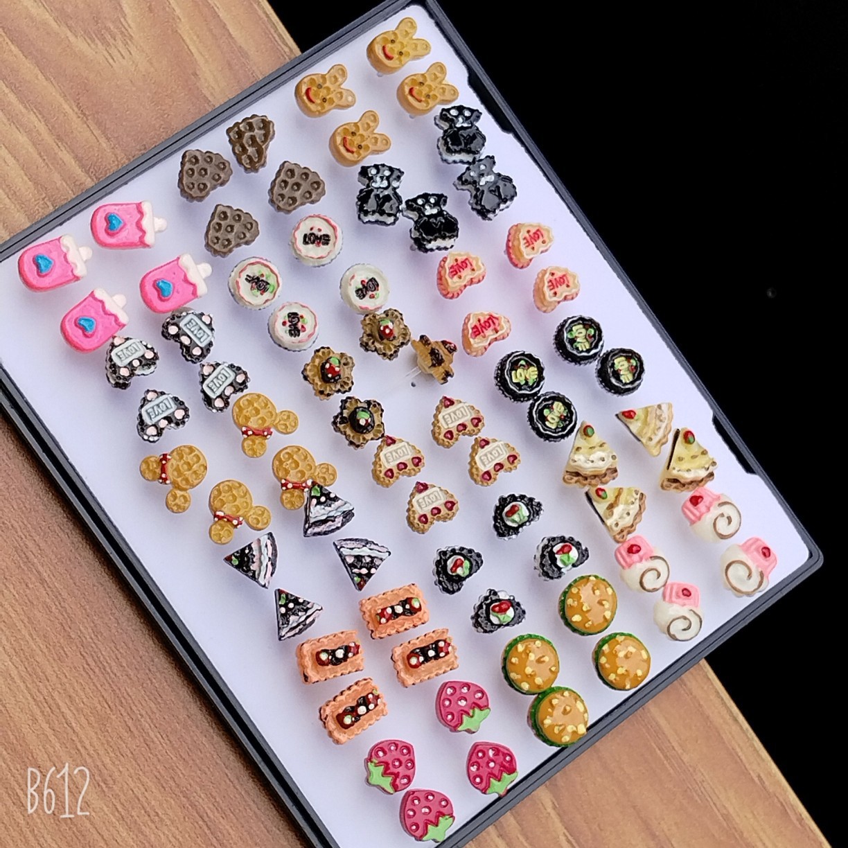 跨境新品小清新耳饰时尚百搭各个款式耳钉潮流简约耳饰