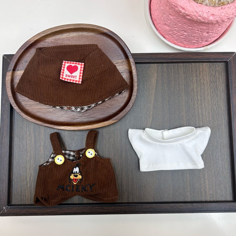 Cute and Popular Hello Kitty Plush Toy Clothes Cartoon Animal T-Shirt and Overalls Set Doll Clothes Replacement