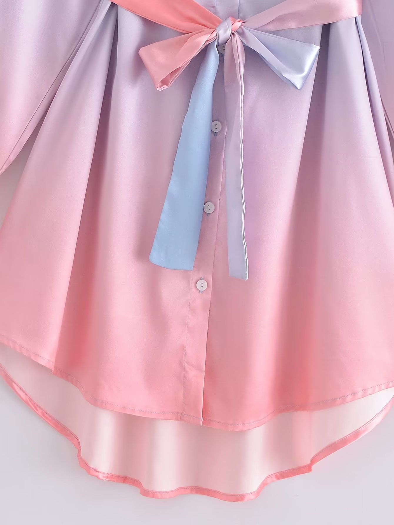 vestido camisero de manga larga con cinturón suelto y solapa de color degradado NSAM135776