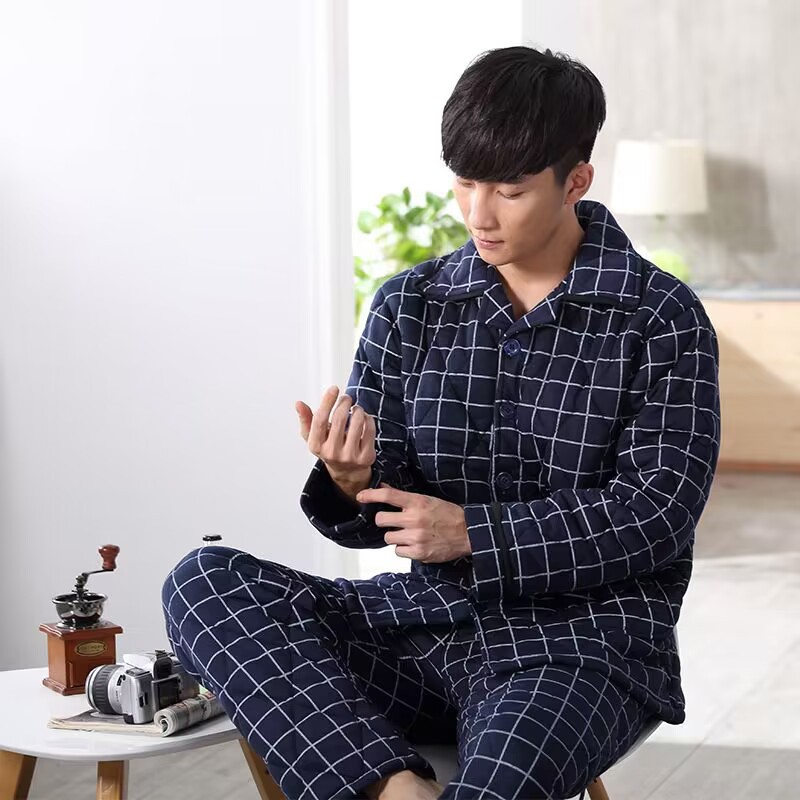 100% algodón de invierno engrosado más tamaño pijamas de tres capas de los hombres jóvenes acolchada Chaqueta de algodón acolchado de invierno ropa para el hogar cálido