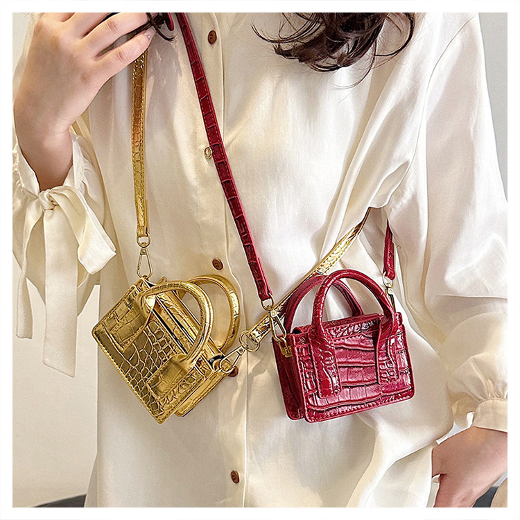 Crossbody Shoulder Bag With Crocodile Pattern For Women_voghion.com