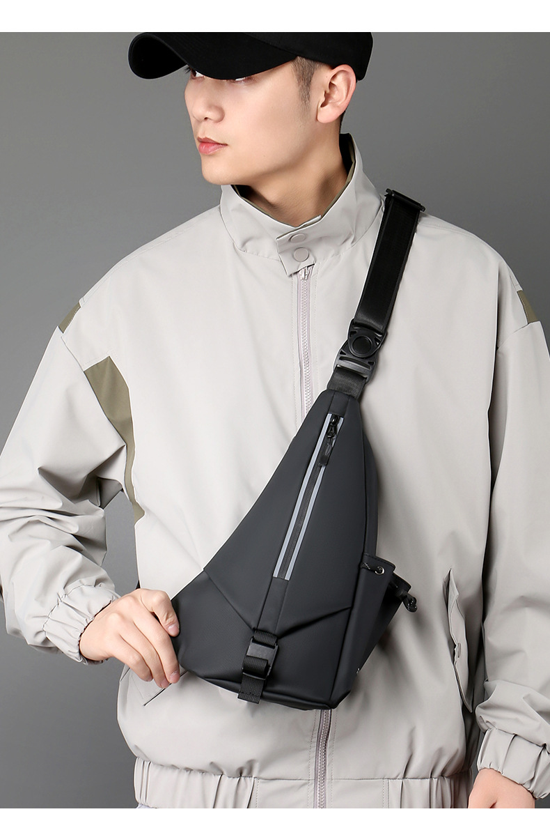 Reflective Chest Bag For Men Waterproof Sling Bag For Commuting_voghion.com