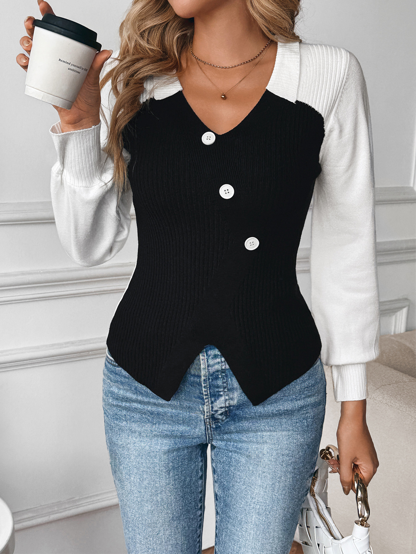 This Autumn And Winter Season Features A Trendy V-Neck Sweater With Color-Blocking And Patchwork Designs, As Well As A S_ecoleips.com