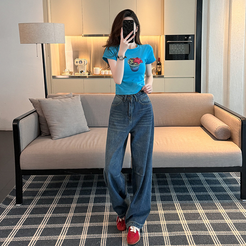 American Street Casual Short-Sleeved T-Shirt for Women, Fashionable Retro Simple Jeans for Women, New Spring and Summer Two-Piece Suit Trendy