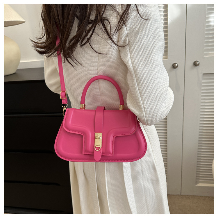 375g Weight Magnetic Buckle Closure Type Single Shoulder Strap Strap Type Square Bag Bags Type Casual, Shopping Occasion Pu Leather Material Solid Color Pattern All Seasons Season Women's Gender Vintage Style, Classic Style Style Square Shape Medium Size Women's Medium Pu Leather Solid Color Vintage Style Classic Style Magnetic Buckle Square Bag 7